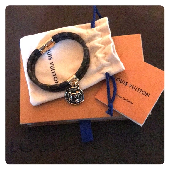 Vuittonite bracelet - Picture 1 of 1